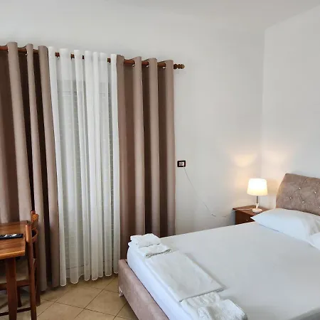 Vila Danedi