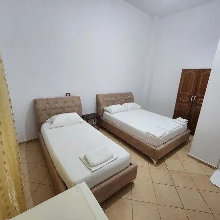 Vila Danedi *